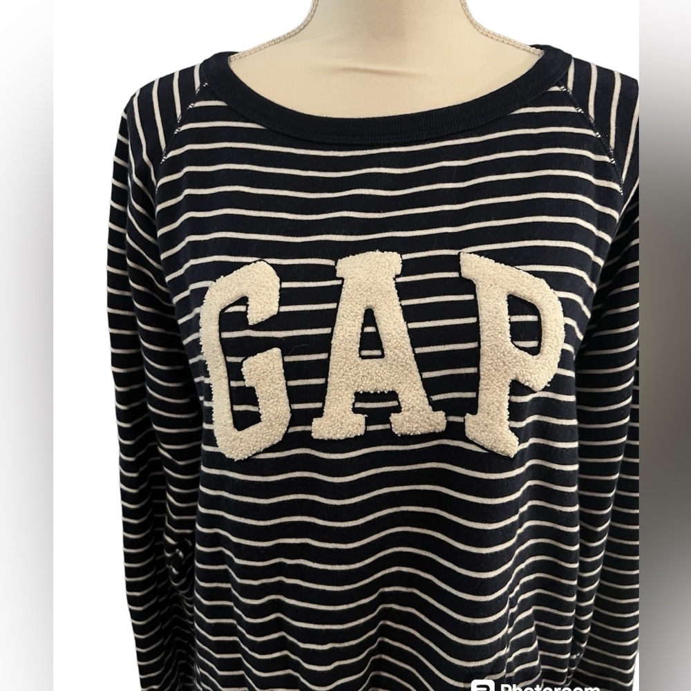 Gap-Navy/white stripe sweatshirt/sweater-Size L-Gently worn-Good condition.